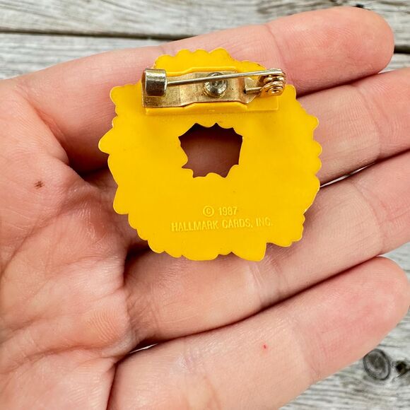 Vintage Jewelry Fall Wreath Brooch Hallmark Wreath harvest Jewelry Thanksgiving - Picture 2 of 2